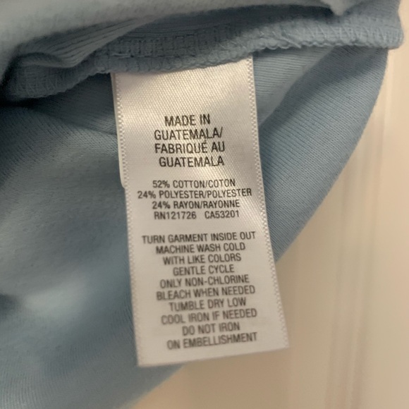 Cropped Tee - Picture 4 of 4